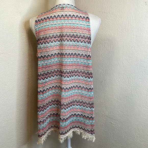 Signature 1 Studio Ladies Striped Knit Cover Up Fringe Vest - Picture 4 of 11